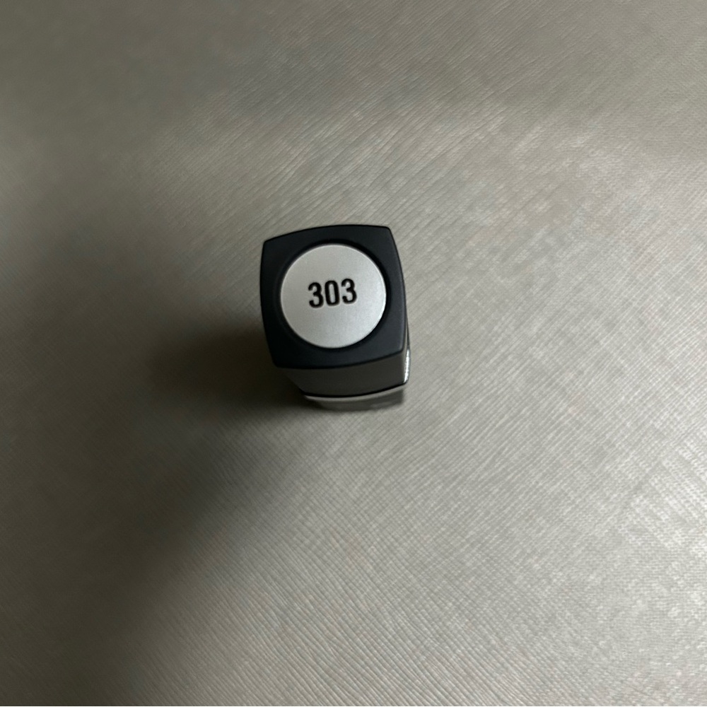 Matte Lipstick - Picture 2 of 2